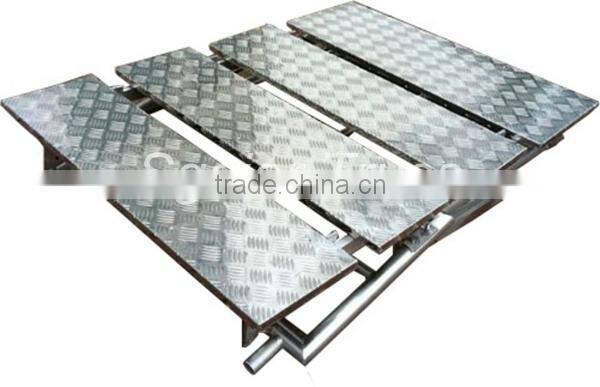 Folding stage riser for taking photo collapsible riser