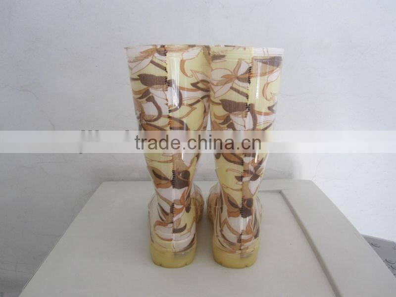 Hot colorful pvc transparent gum boots