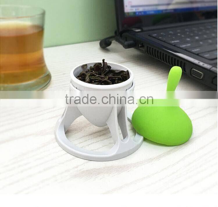 Original Design Stainless Steel Food Grade Silicone Creative Gifts Tea Filter Gyro Design Tea Strainer