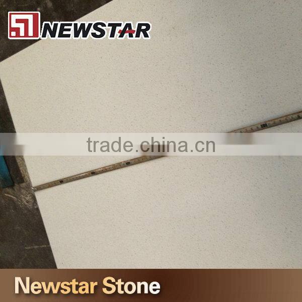 Engineered stone middle grain white quartz tiles price