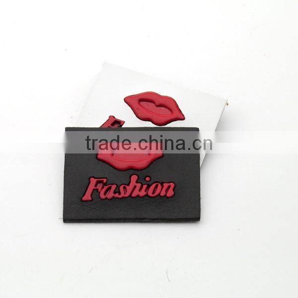 Black/white PU leather sew on patches with red metal lips plates fashion clothing label for jeans/jacket PLB-012