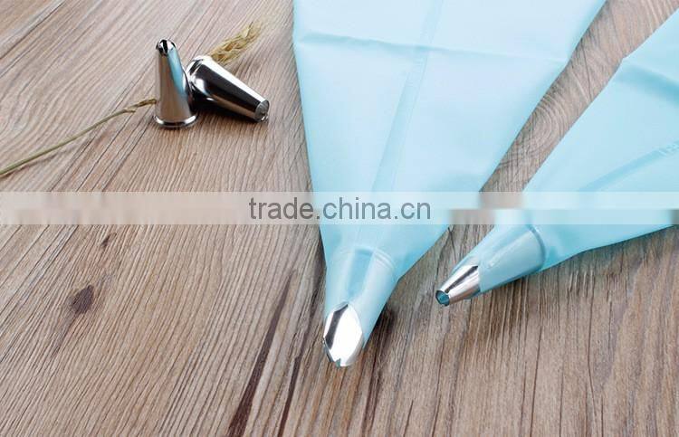 2017 china new hot sale eco friendly cake piping set for party