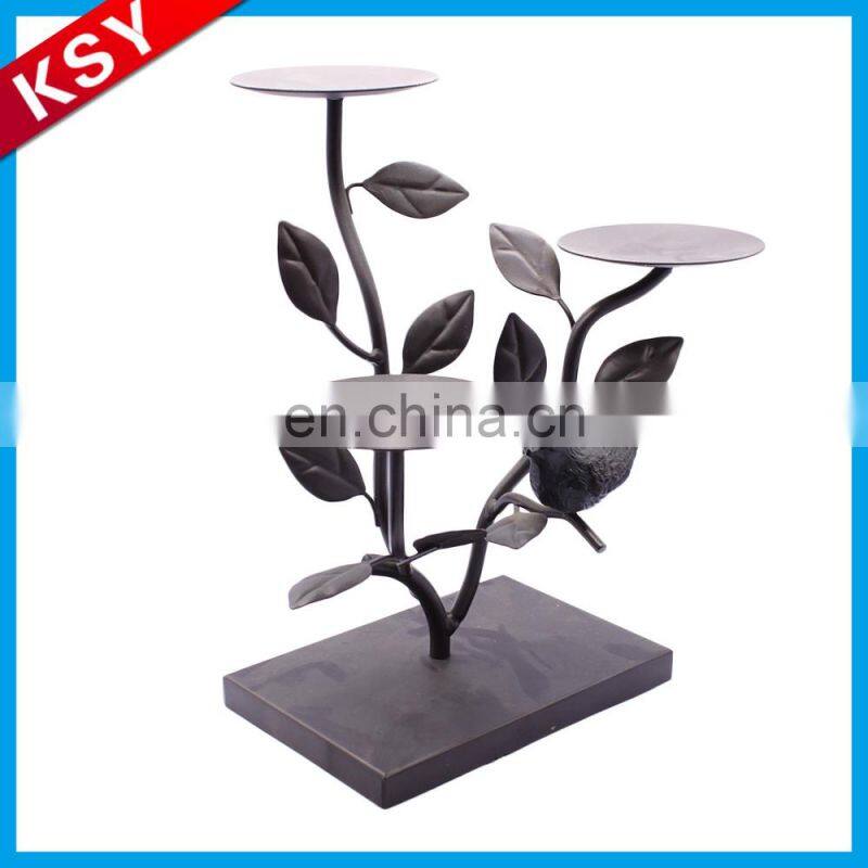 Best Selling Fine Workmanship Metal Tree Hold Custom Hanging Lantern Candle Holders Base For Wine Bottle