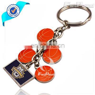 Customized Metal Basketball Sport Key Charm/Key Chain in Gold Finishing