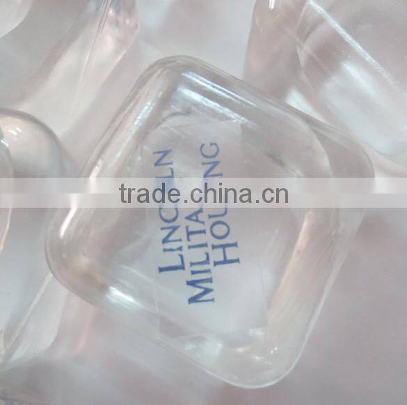 2016 new design custom logo pink ice cube tray
