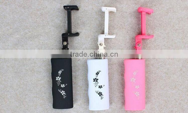 Multifunctional wireless Bluetooth monopod with power bank Bluetooth Selfie stick with charger