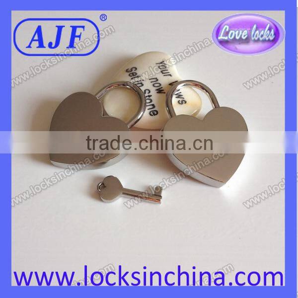 AJFdecorative heart padlocks for valentines day promotional items