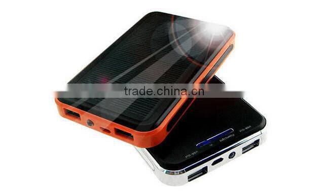 2015 hotly selling 10000mah waterproof mobile phone solar charger for Iphone Samsung Cell phone