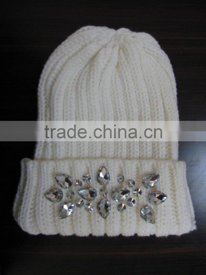 2016 custom knitted diamond caps ladies winter beanie hats