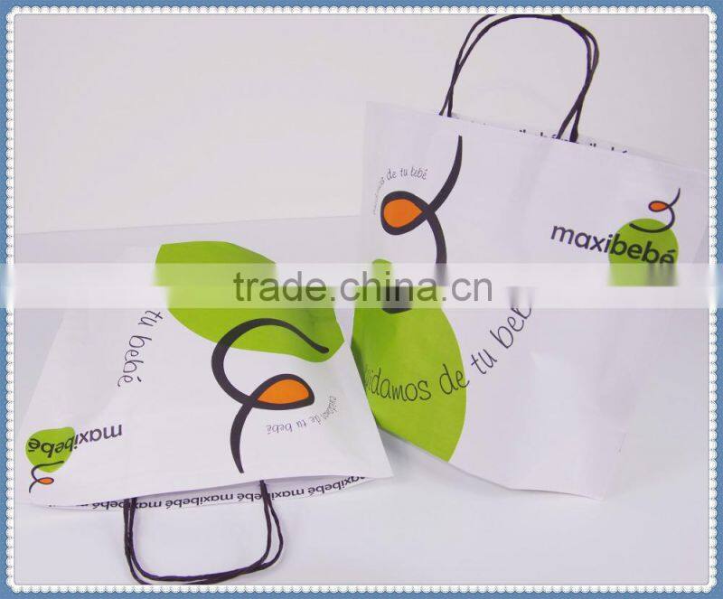 Small size fashionable style white kraft paper bag with black twisted patch handle for gift