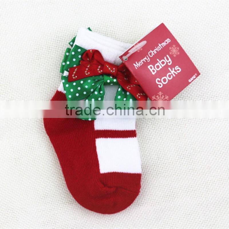 Customized happy cute Christmas baby socks with bowknot for holiday made of cotton