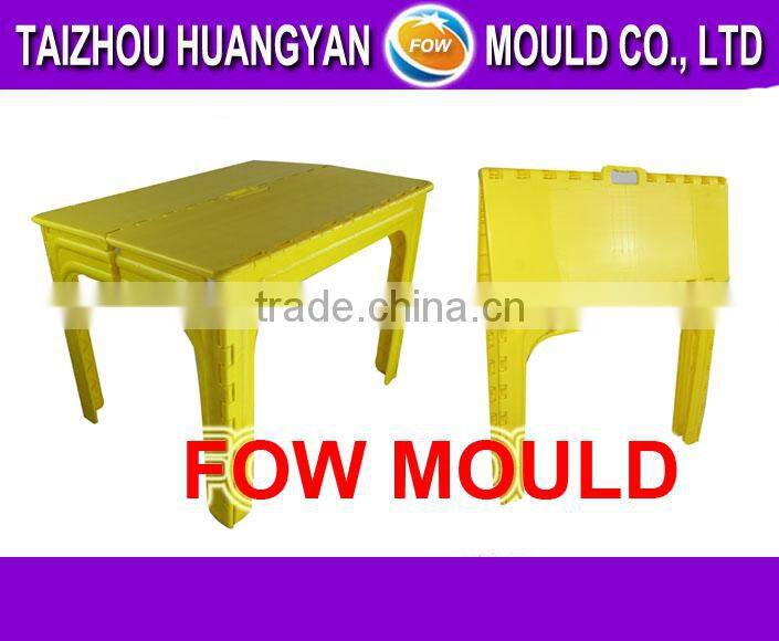 Foldable plastic table mould