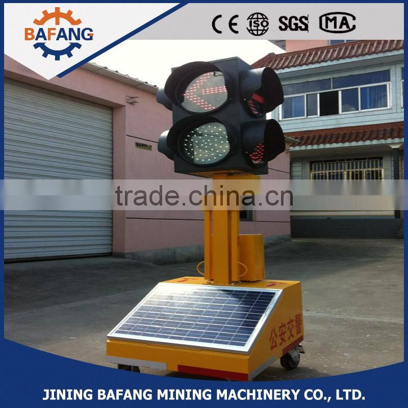 The traffic singal light solar power fixed on road railway alarm lamp