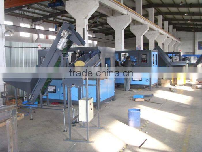 Automatic Plastic Bottle Molding Machine