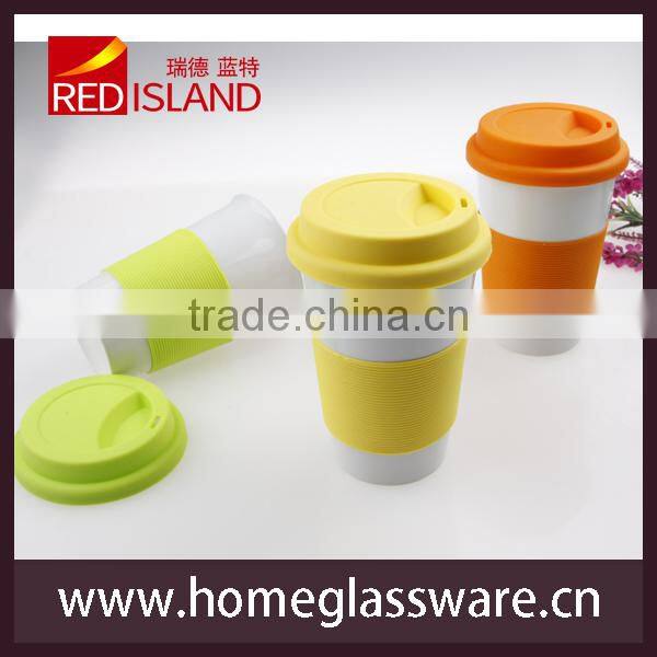 Colourworks Ceramic Mug With yellow Silicone Band And Lid