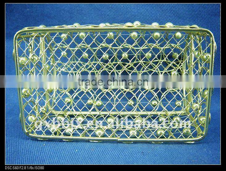 Gold rectangle wire decorative with pearl big box with lid