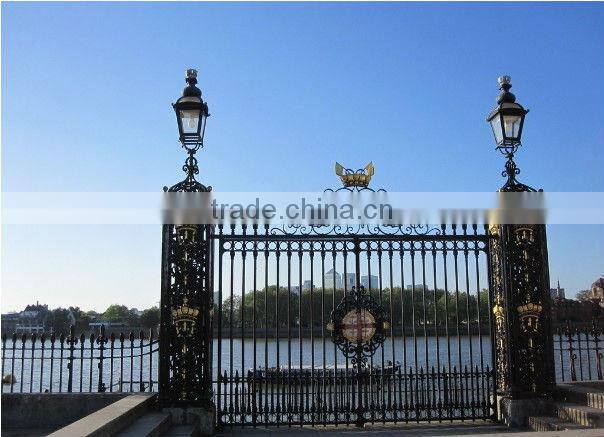 Bisini royal worught iron double entry gate (BG90230)