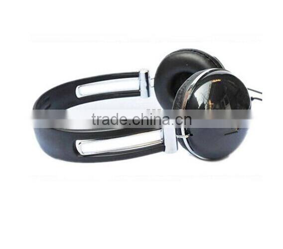 professional sound isolating headphones