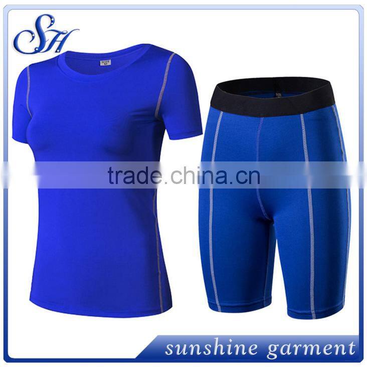 Summer Gym yoga suit plain short sleeve and plain shorts