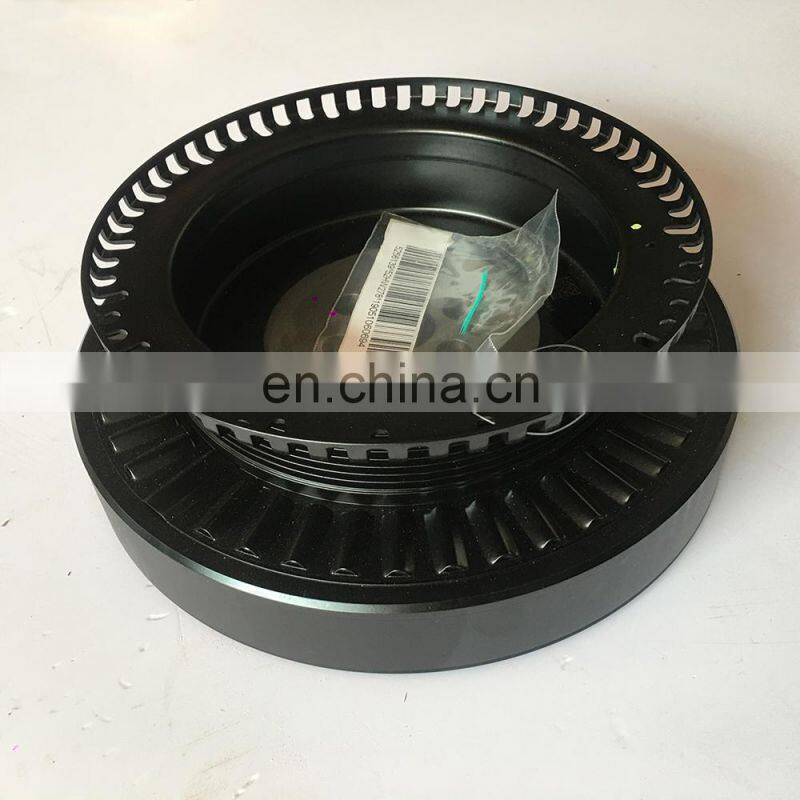 DCEC Genuine Diesel Engine Vibration Damper 5256139 for ISDE, High Grade Motor Parts