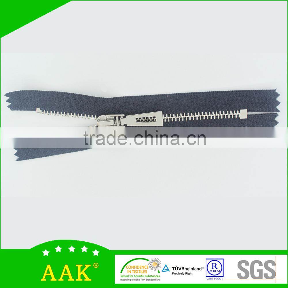 3#Shiny silver normal teeth close end metal zipper