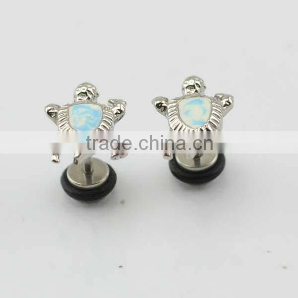 2016 new wholesale fashion surgical steel stud earrings with casting tortoise