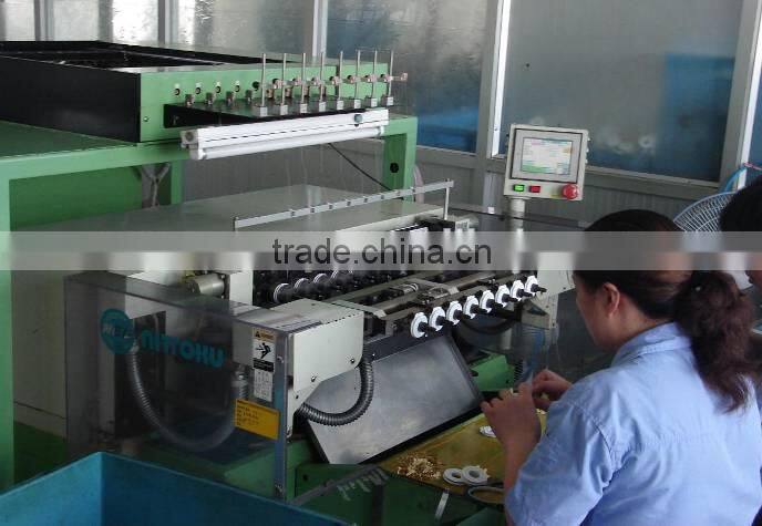 Vibrating electric foot warmer and massager