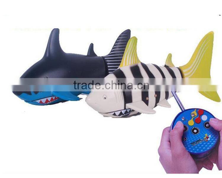3310B 27Mhz/40Mhz china shark flying fish inflatable toy,remote control mini shark with certificates