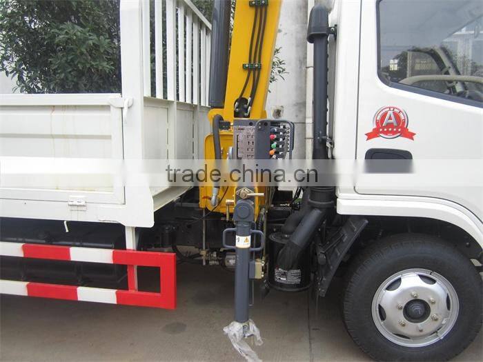mini 2 ton truck-mounted crane for sale