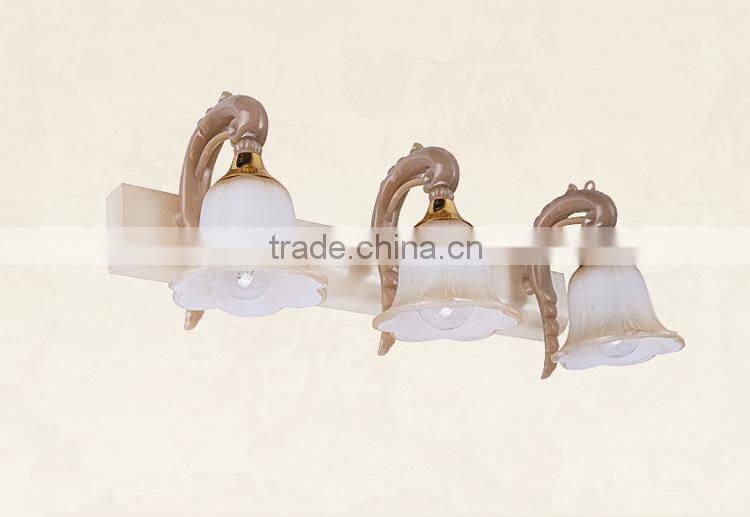 Euorepe Style Glass Modern Wall Lamps 220V 3 Heads Decorative Wall Lamps