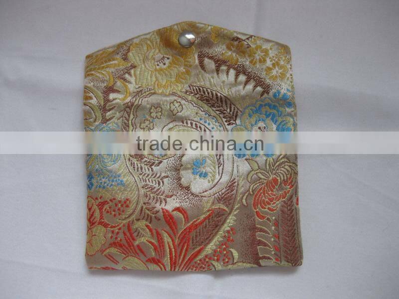 Chinese style brocade silk emboirdery coin purse with button envelope