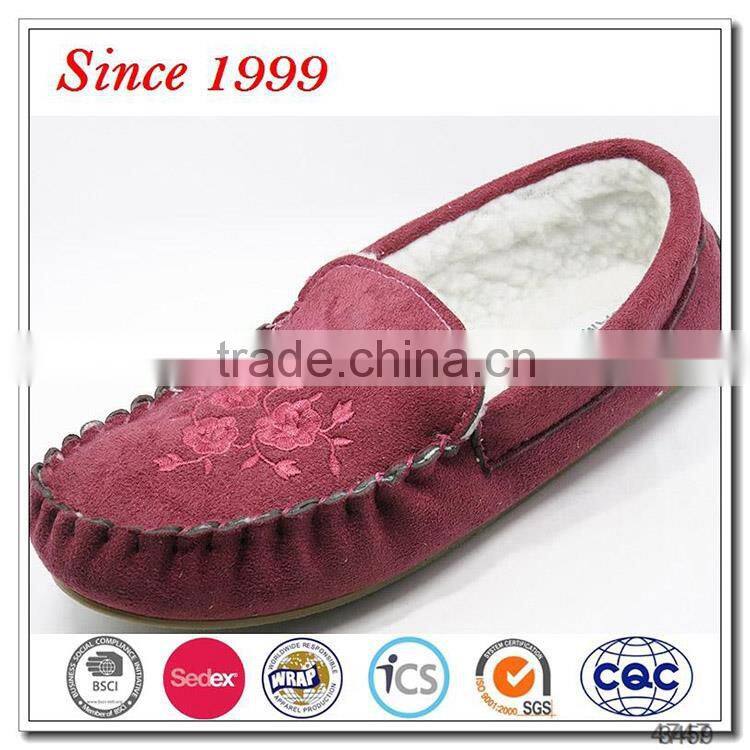 2016 red soft ladies moccasin shoes from china