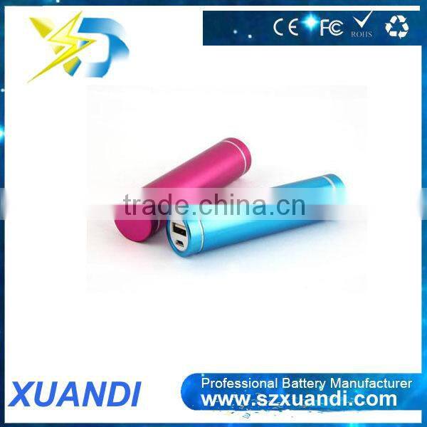 hot selling light weight cylindrical portable 2600mAh phone power bank charger