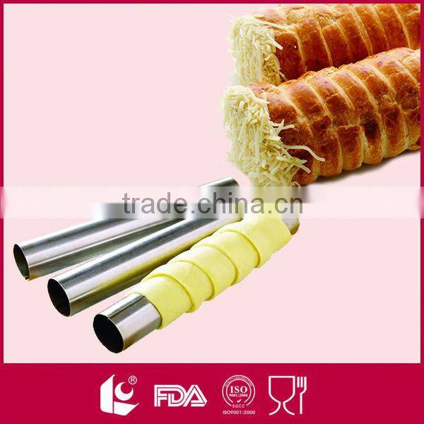 High quality stainlss steel Donut Maker DIY Doughnut Cutter set/2