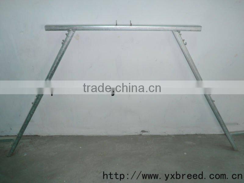 Mesh wire Chicken Cage With PVC Feed Through