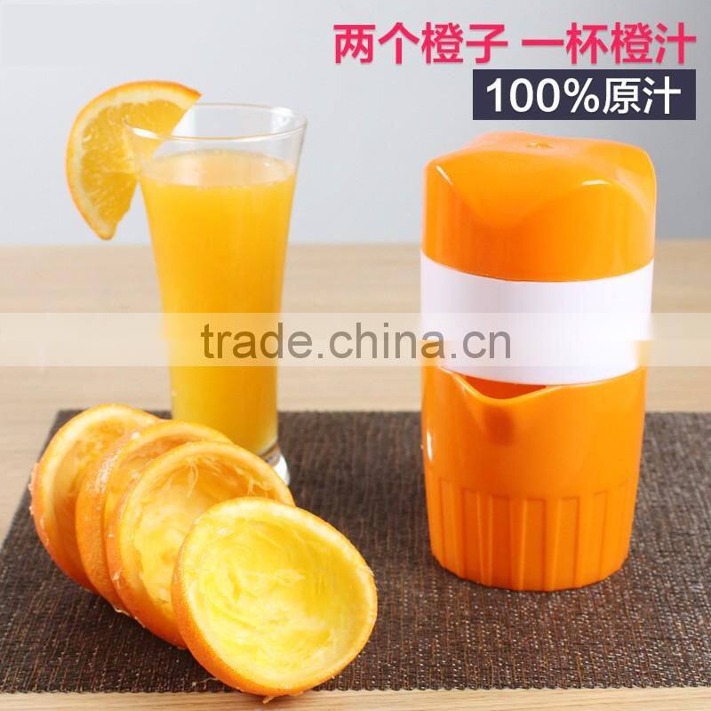 multifunction manual plastic fruit juicer lemon squeezer juicer extractor