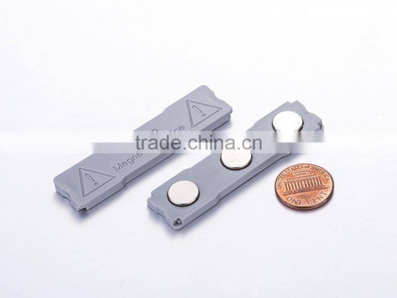 2015 magnet name badge holder