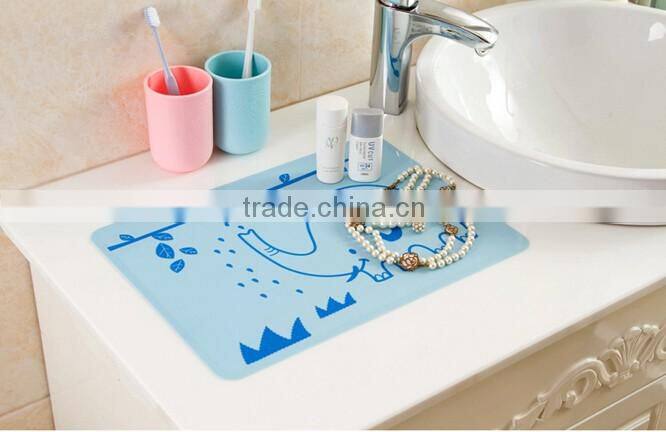 Easy to clean easy washing safe Repeated use silicone dinner table mat for kids