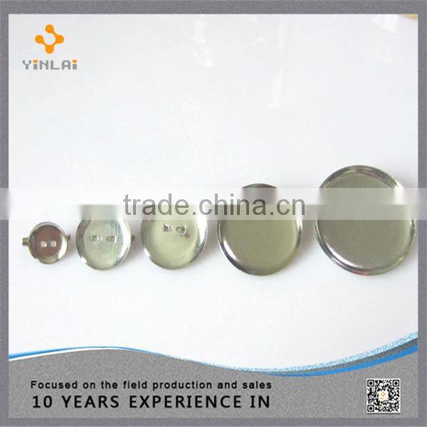 Decorative silver brooch badge pin