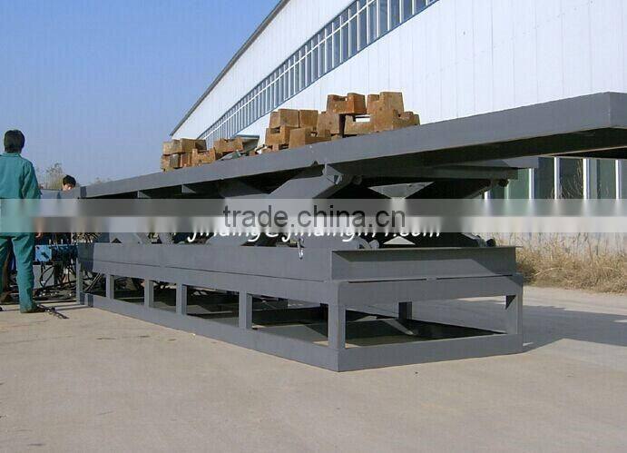 Aerial Work Platform with Hydraulic Scissor Lifts