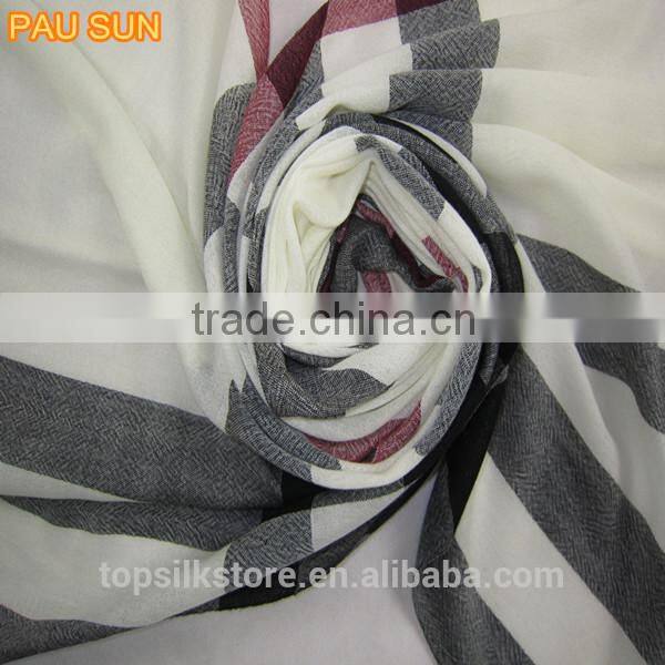 New style classical grid printed long 100 wool scarf