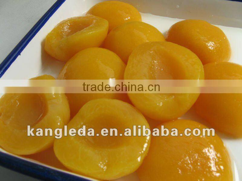 Sweet Canned peach slices