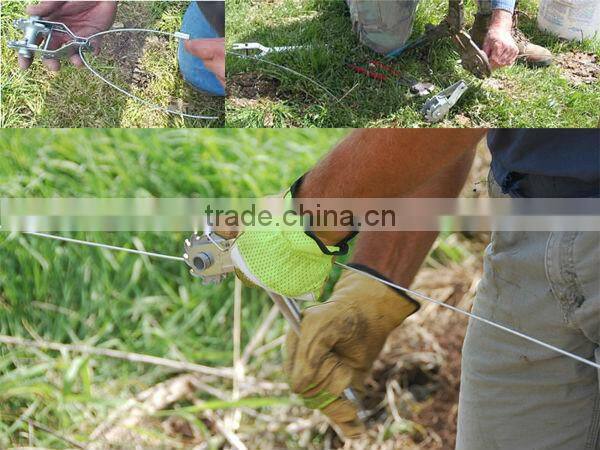 Electric fence insulated wire strainer for high tension fencing wire