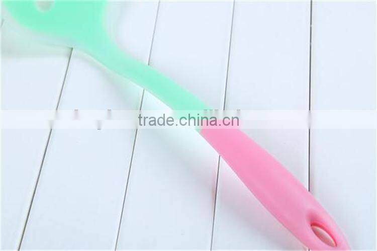 Silicone serving turner flower shape slotted turner for cooking