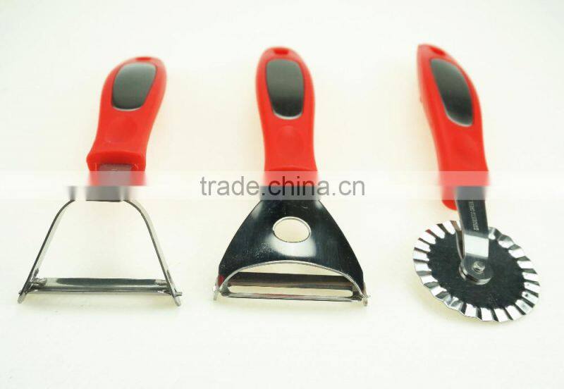 32037 Kitchen gadget kitchen tool peeler pizza cutter