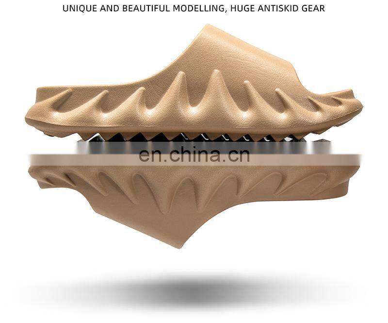 Factory direct sale Christmas high-quality home slippers all-match trend indoor custom ladies and men's slippers