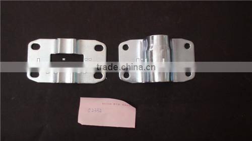 123211 Truck trailer container lock