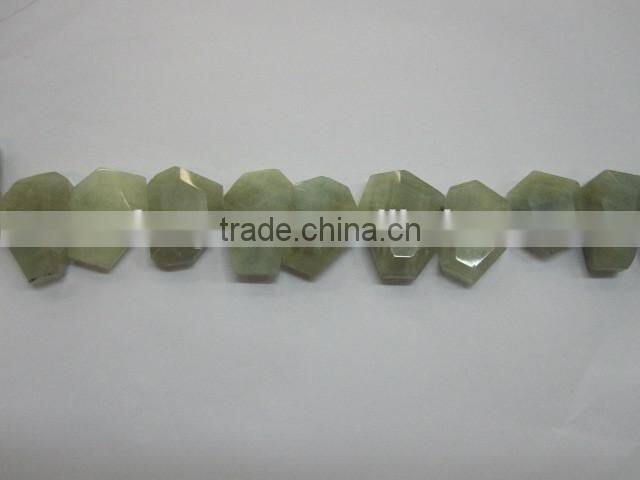 high quality rough aquamarine stone