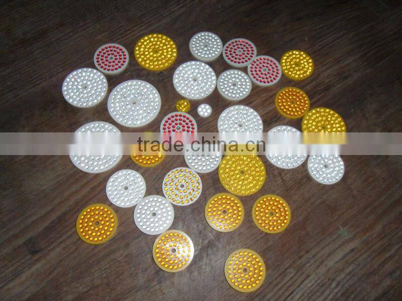 new design yellow ,red ,white 21 glass beads reflector lens