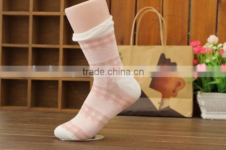 ladies floral jacquard socks with small white lace bow sweet and elegant style